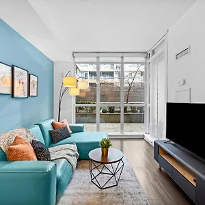 Charming 2br Near Cn Tower & Harbourfront Apartment Toronto